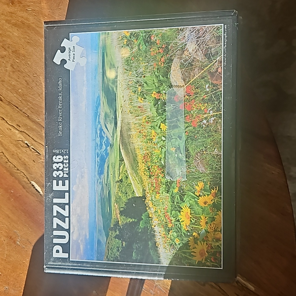 New! Beautiful 336-piece puzzle Idaho